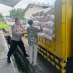 Sinergi Amankan Pangan: 7 Ton Jagung Petani Lobar Tiba di Gudang BULOG Mataram